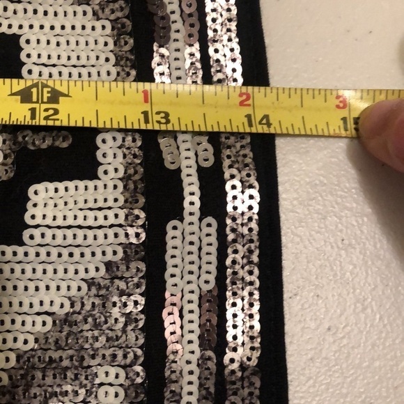 Express sequined skirt, silver/black. Xsm - Picture 6 of 7